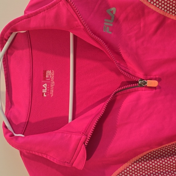 FILA RUNNING| Half Zip Sport Long Sleeved Shirt| Size Large - Picture 2 of 11